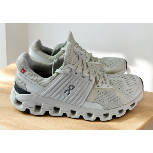 On Cloud Shoes - On Cloud Cloudswift Sneakers Glacier White Lace Up Running Shoes Women's 7.5